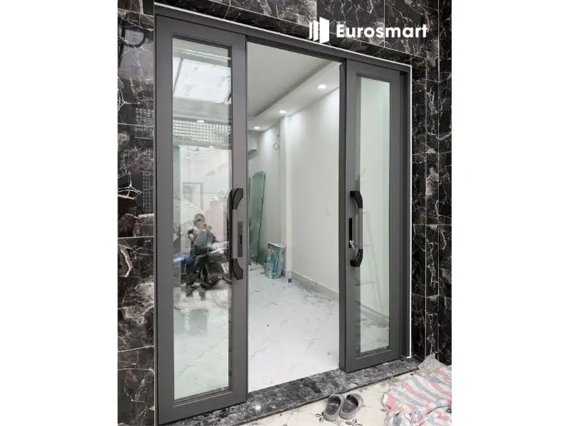 Cửa trượt quay 4 cánh mở trong Eurosmart cua truot quay 4 canh eurosmart 3